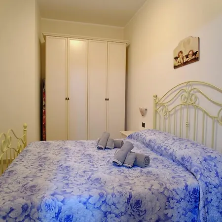 La Rosa Dei Venti, 2 Porto Empedocle